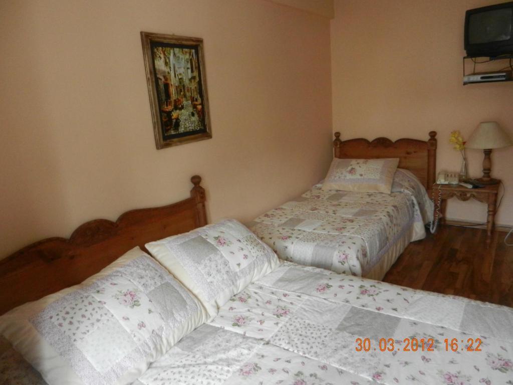 Melodi Motel Akcay  Room photo