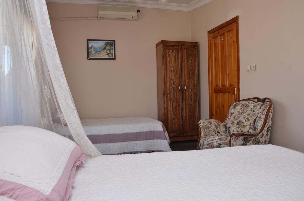 Melodi Motel Akcay  Room photo